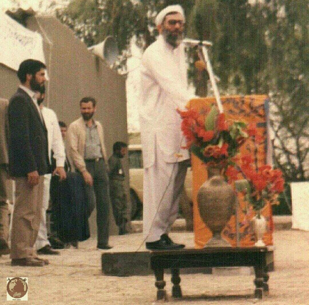 تصویر سمت چپ